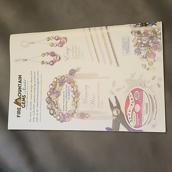 Nwt Small Jewelry Making Books - Picture 3 of 7